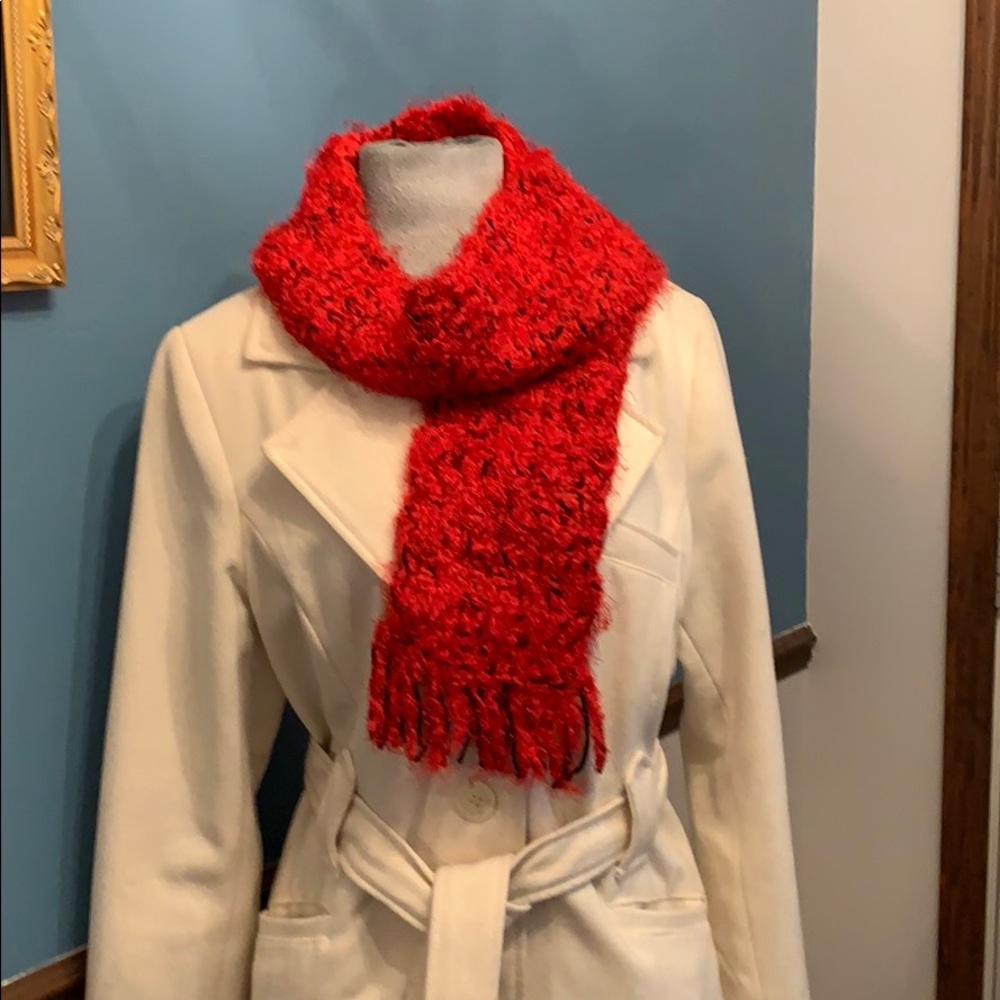 Flash Sale 🎁 handmade red/black scarf 🧣